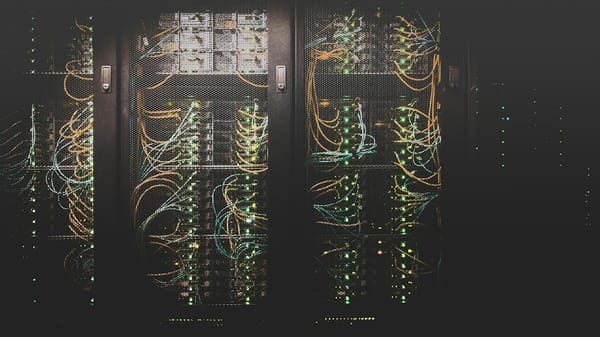 Amazon y la crisis de confianza en los centros de datos: ¿Es suficiente eliminar los acuerdos de confidencialidad?