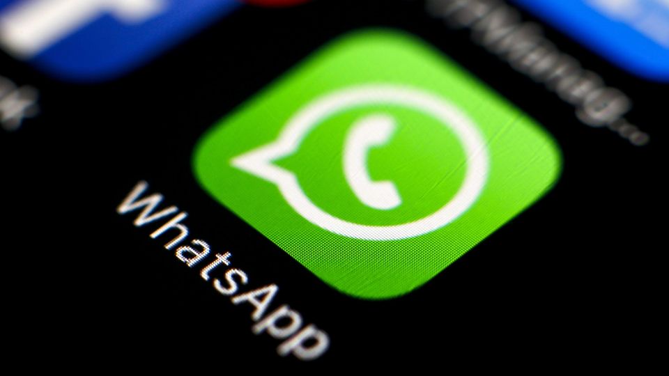 Apple retira WhatsApp de su Store… temporalmente.